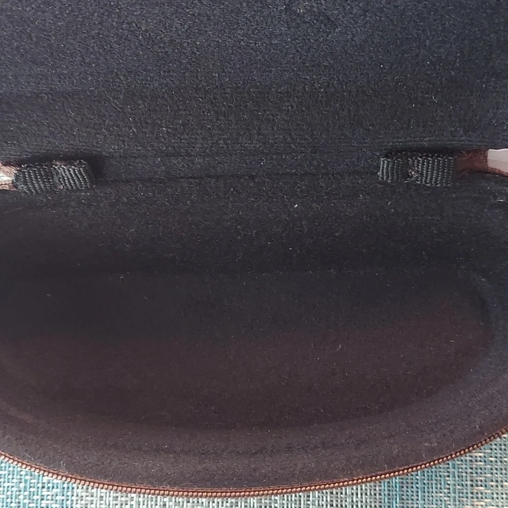 Maui Jim Semi-Hard Sunglasses Case Zip w/caribiner attached - LIKE NEW!